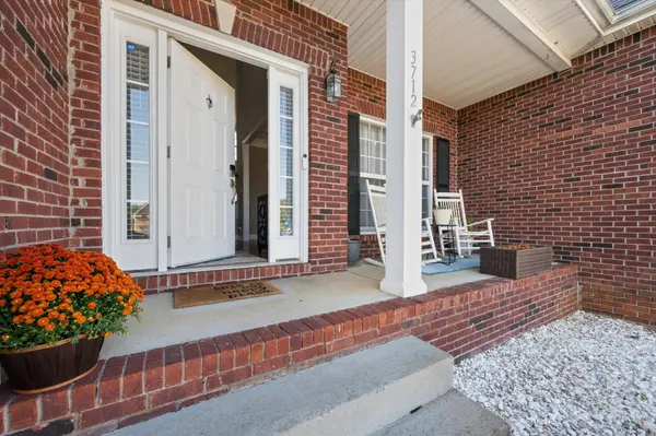 3712 Meadow Knoll Ct, Clarksville, TN 37040