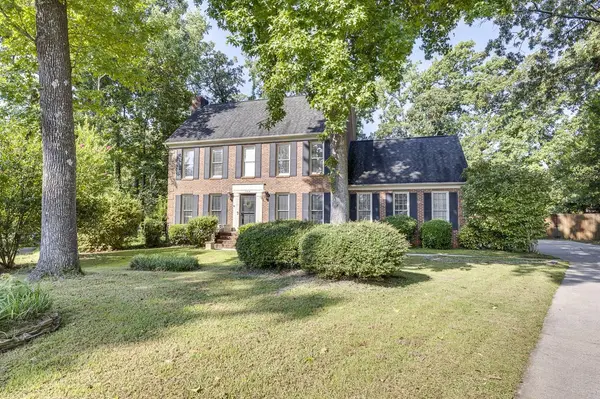 109 Smithwood CT, Simpsonville, SC 29681