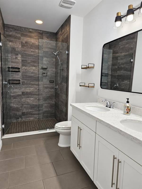 11649 WATER RUN ALY, Windermere, FL 34786