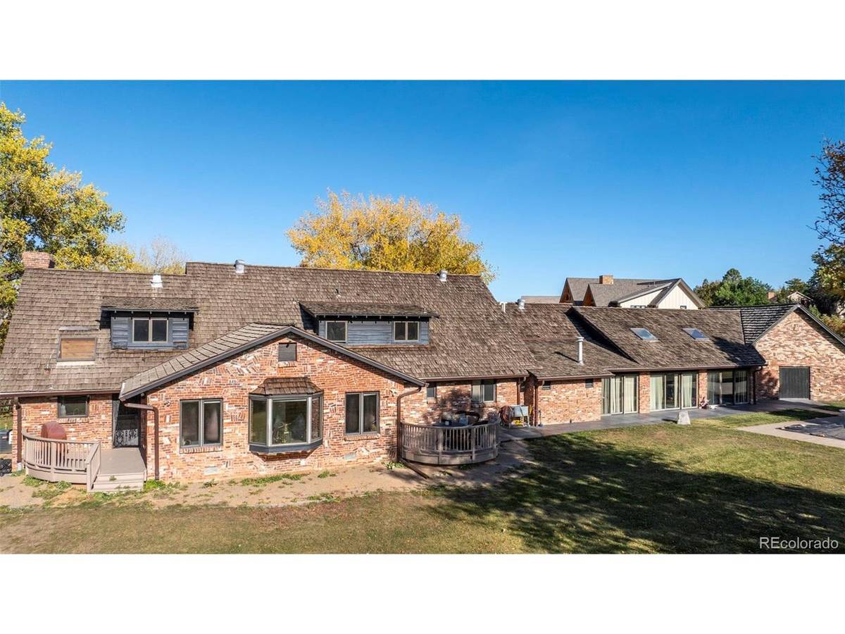 8935 W Bear Creek, Lakewood, CO 80227