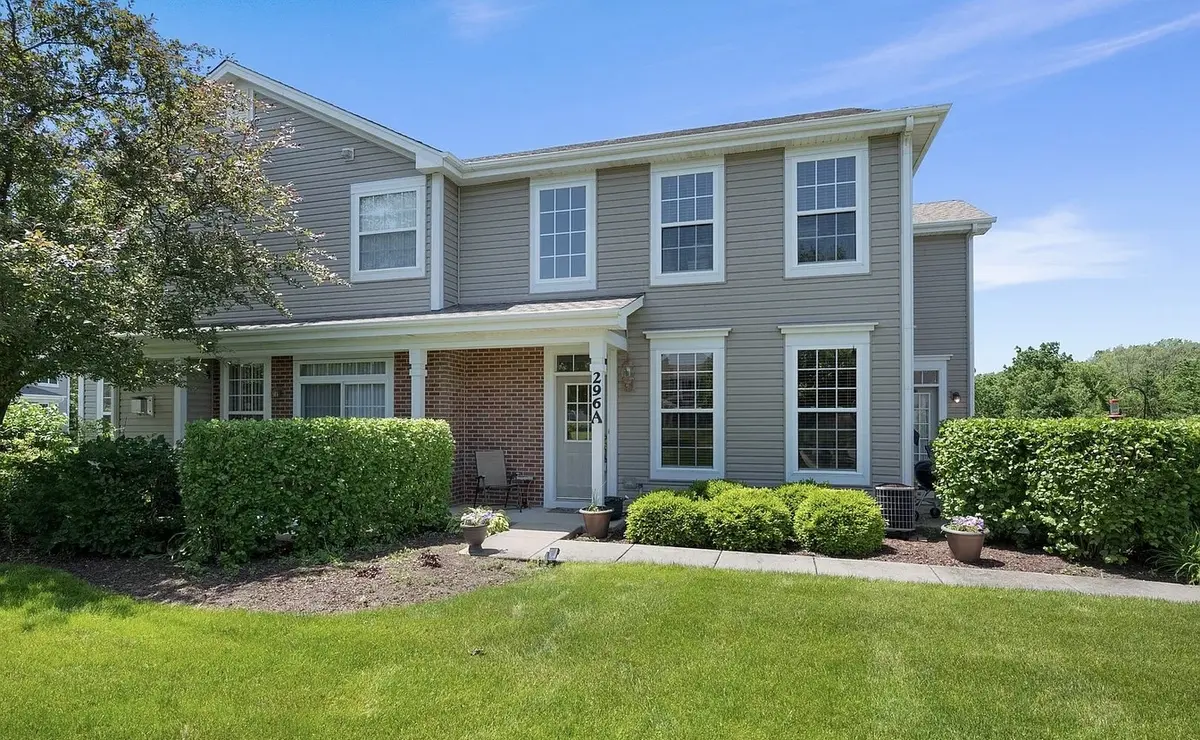 296 Whitfield DR #A, Sugar Grove, IL 60554