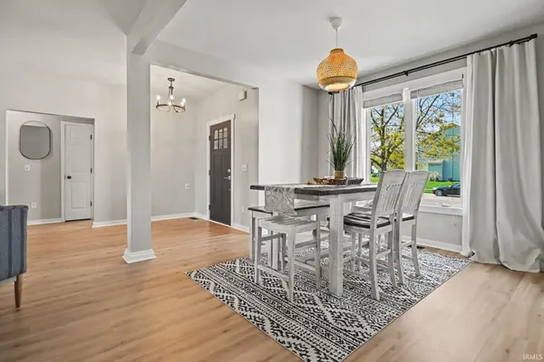 10934 Knollton RUN, Fort Wayne, IN 46818