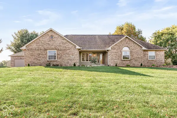 965 W Upland CT, Mooresville, IN 46158
