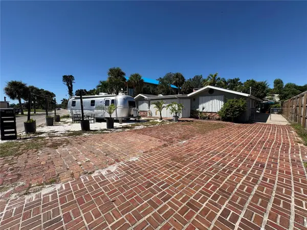 108 SUNRISE DR, Nokomis, FL 34275