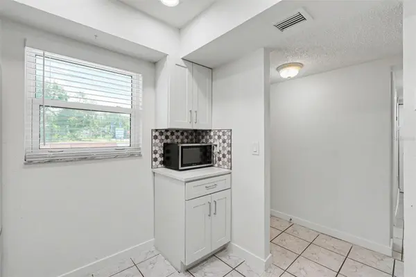 4805 ALT 19 #114, Palm Harbor, FL 34683