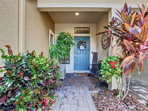 30333 SOUTHWELL LN, Wesley Chapel, FL 33543