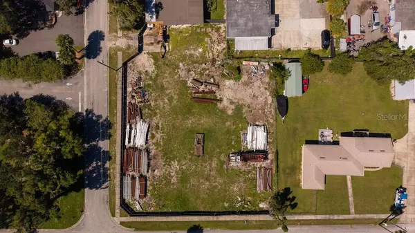 219 S SPRING GARDEN AVE, Deland, FL 32720