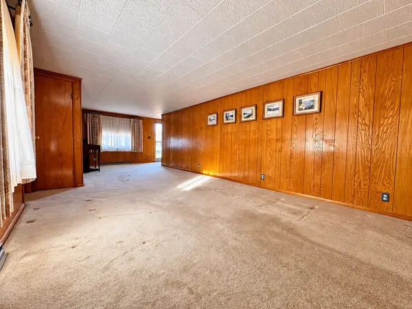 1423 W Jefferson ST, Ottawa, IL 61350