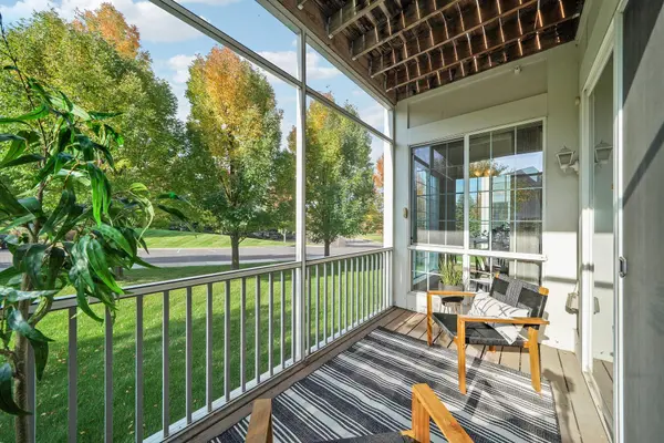 100 Clydesdale TRL #128, Medina, MN 55340