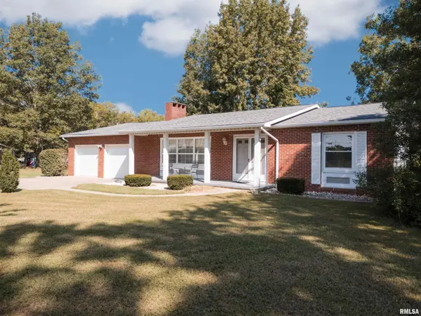 615 W RUSSELL ST, Desoto, IL 62924