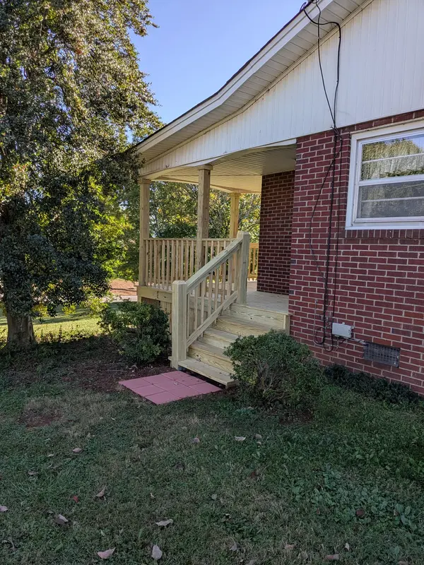 1605 College St, White Pine, TN 37890