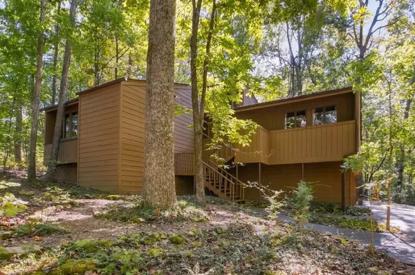 724 Pine Hill Lane, Nashville, TN 37221