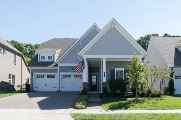8013 Headwaters Dr, Franklin, TN 37064