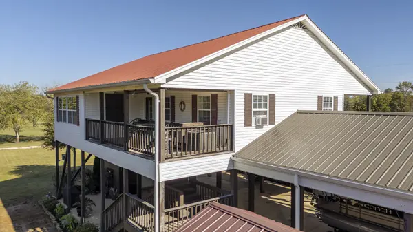 1275 Colonel James Hardin Drive, Clifton, TN 38425