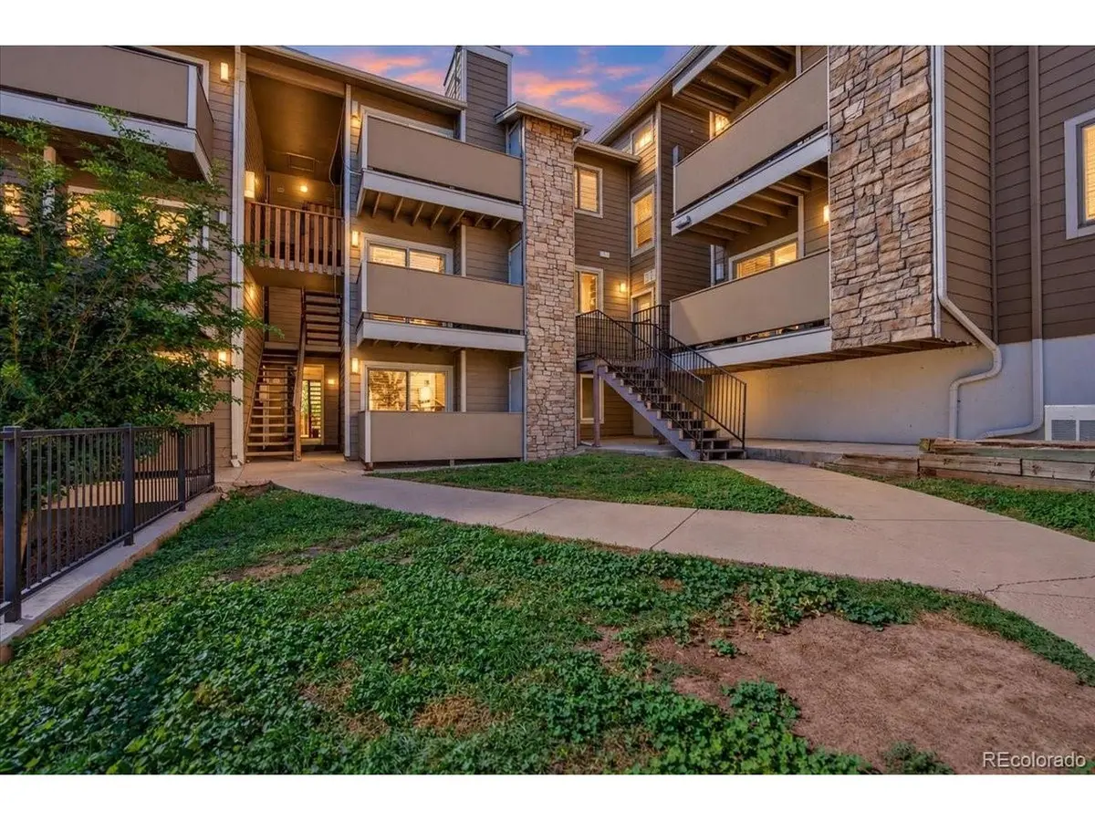 2929 W Floyd #111, Denver, CO 80236