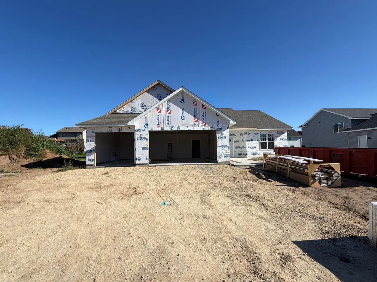 1615 Squirrel WAY, New Richmond, WI 54017