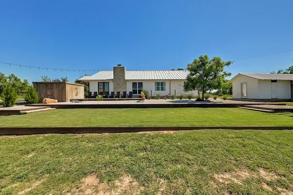 19811 W Ranch Road 152 RD, Castell, TX 78643