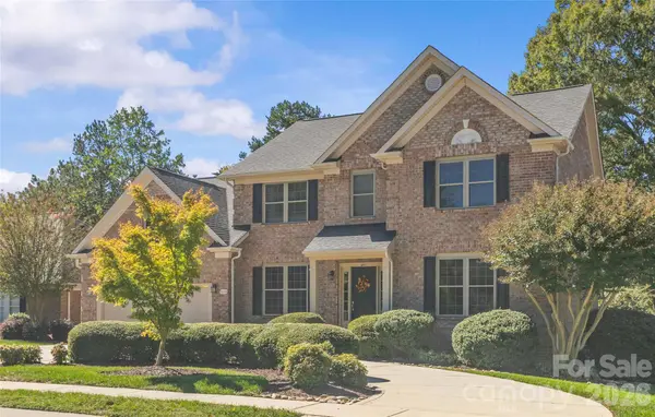 9648 Cockerham LN, Huntersville, NC 28078