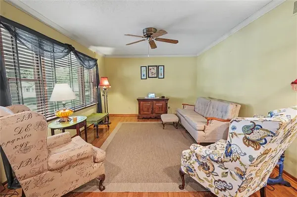 627 Maple ST, Wellsville, KS 66092