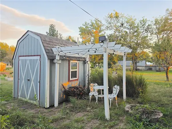 314 W 13th AVE, Garnett, KS 66032
