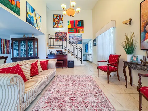 135 Urb. Palma Real BIZMARKIA, Guaynabo, PR 00969