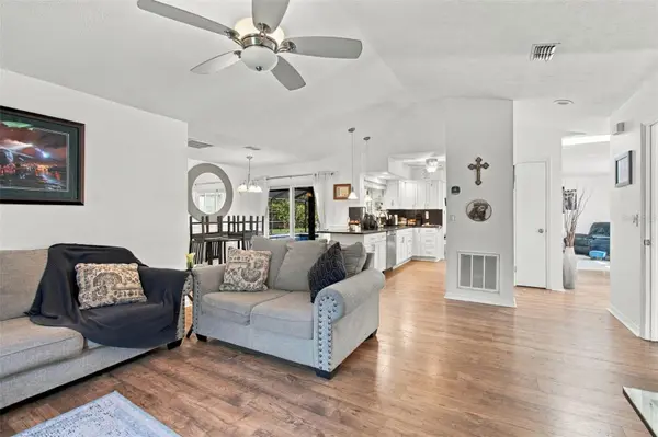 56 GREENTREE ST, Homosassa, FL 34446