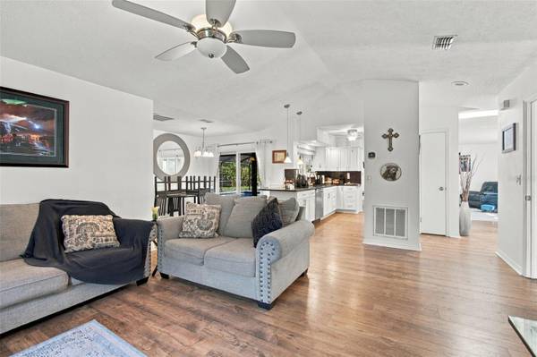 56 GREENTREE ST, Homosassa, FL 34446