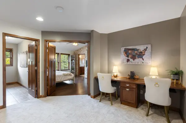 1752 Carriage DR, Victoria, MN 55386