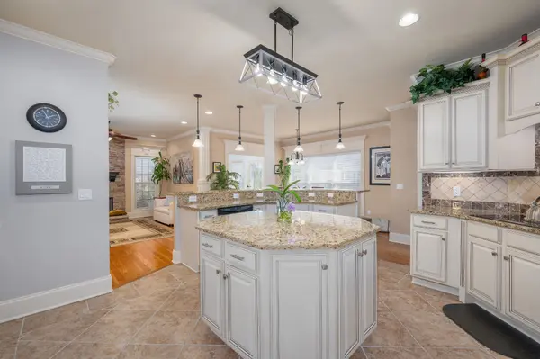3356 Clovercroft Dr, Murfreesboro, TN 37130