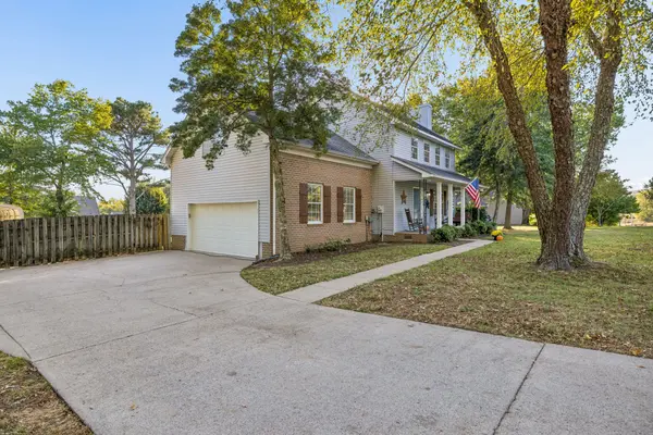 1735 Wilkes Ln, Spring Hill, TN 37174