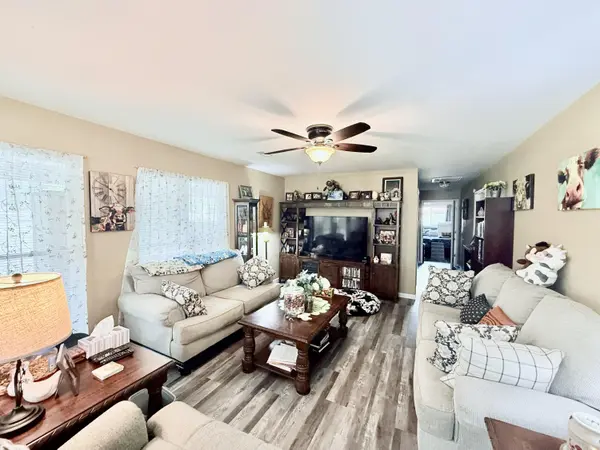 6453 Highway Z, Houston, MO 65483