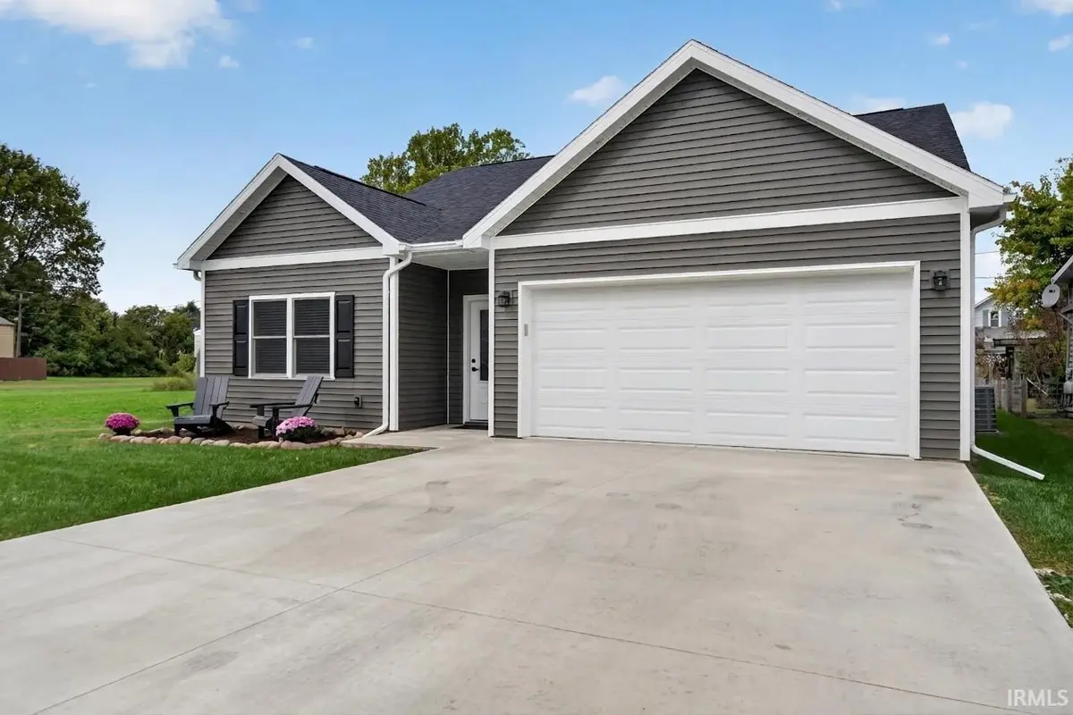 302 W Canal ST, Peru, IN 46970