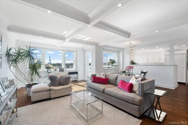 3 Washington SQ #6B, Larchmont, NY 10538