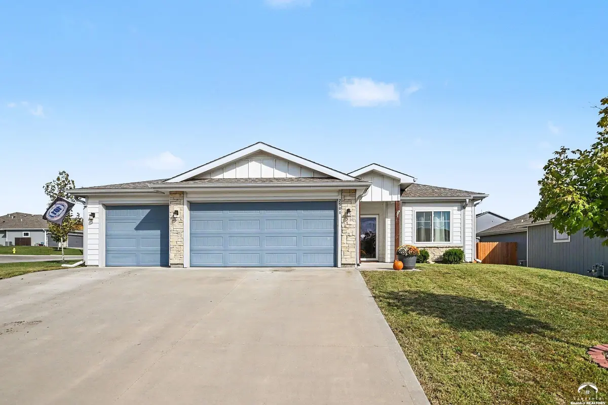 2504 E 26th ST, Lawrence, KS 66046