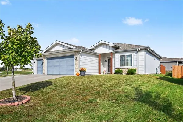 2504 E 26th ST, Lawrence, KS 66046