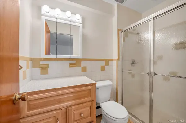 36-31 166th ST, Flushing, NY 11358