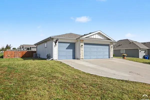 2504 E 26th ST, Lawrence, KS 66046