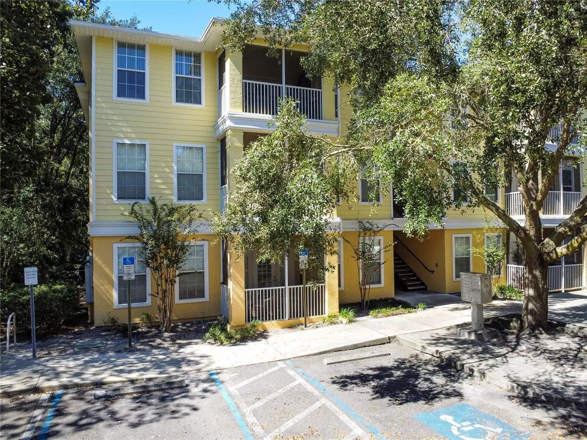 2213 NW 16TH TER #2213, Gainesville, FL 32605