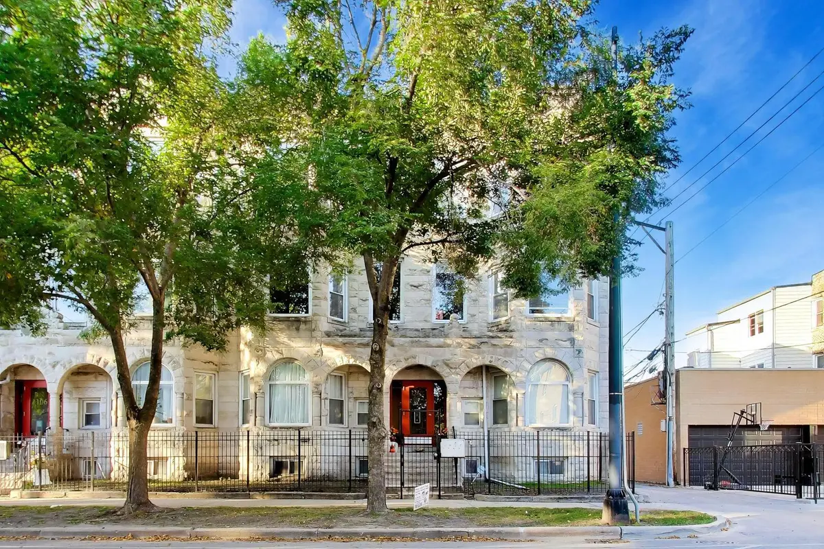1108 E Marquette RD #207, Chicago, IL 60637