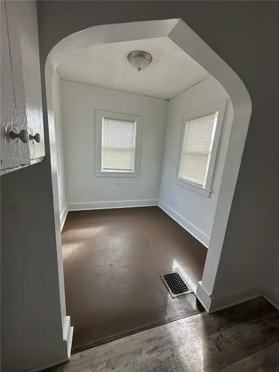 4523 Wabash AVE, Kansas City, MO 64130