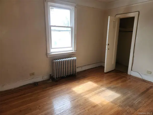 859 Penfield ST, Bronx, NY 10470