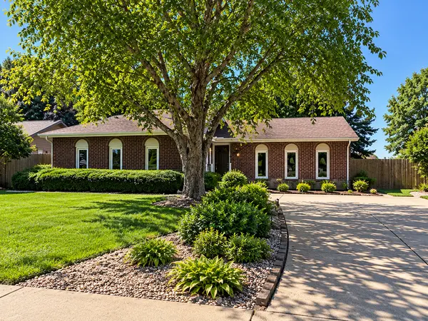 401 Boeing DR, New Lenox, IL 60451