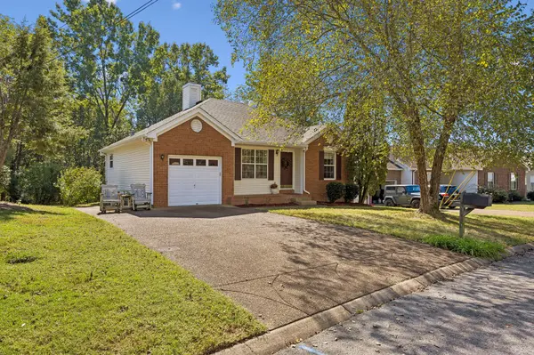 1463 Brighton Cir, Old Hickory, TN 37138