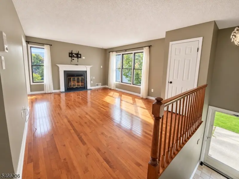 40 Heritage Ln #40, Hamburg Boro, NJ 07419