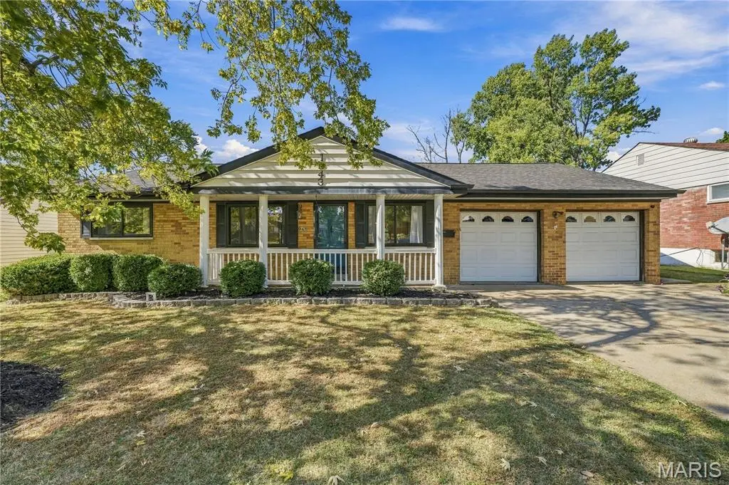 1943 Brown RD, St Louis, MO 63114