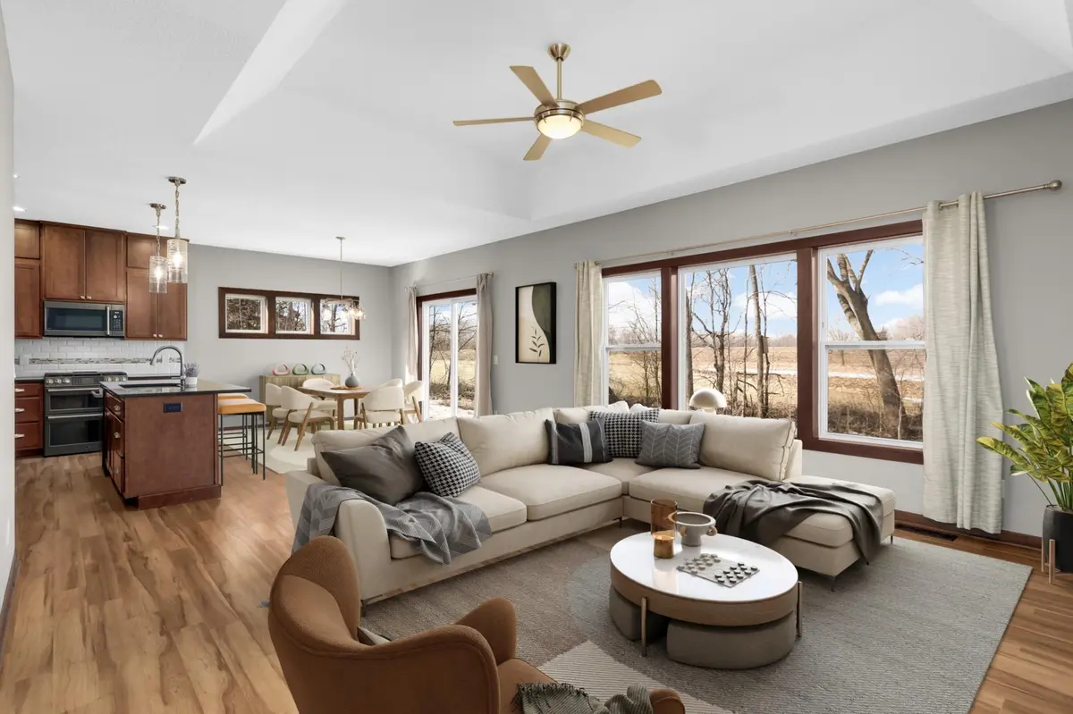 697 Jansen AVE SE, Hanover, MN 55341