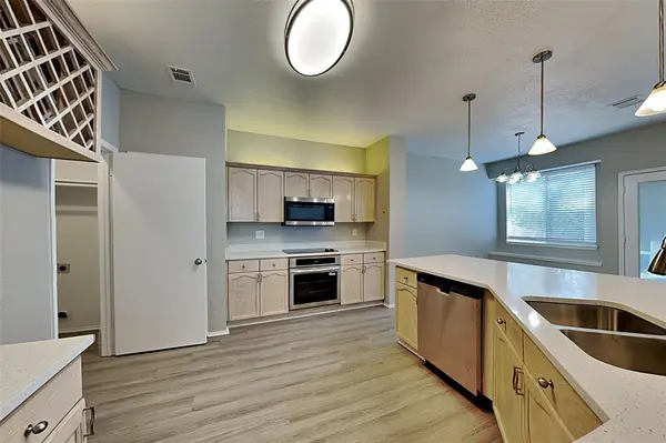1677 Prescott Circle, Flower Mound, TX 75028