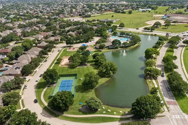 7914 Kings Court, Rowlett, TX 75089