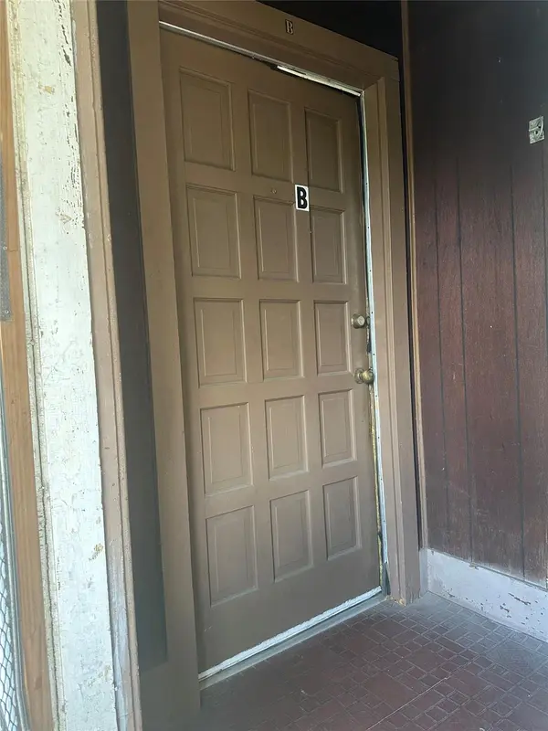 610 W Odell ST #B, Austin, TX 78752