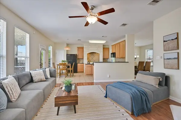 587 Shadow Creek BLVD, Buda, TX 78610